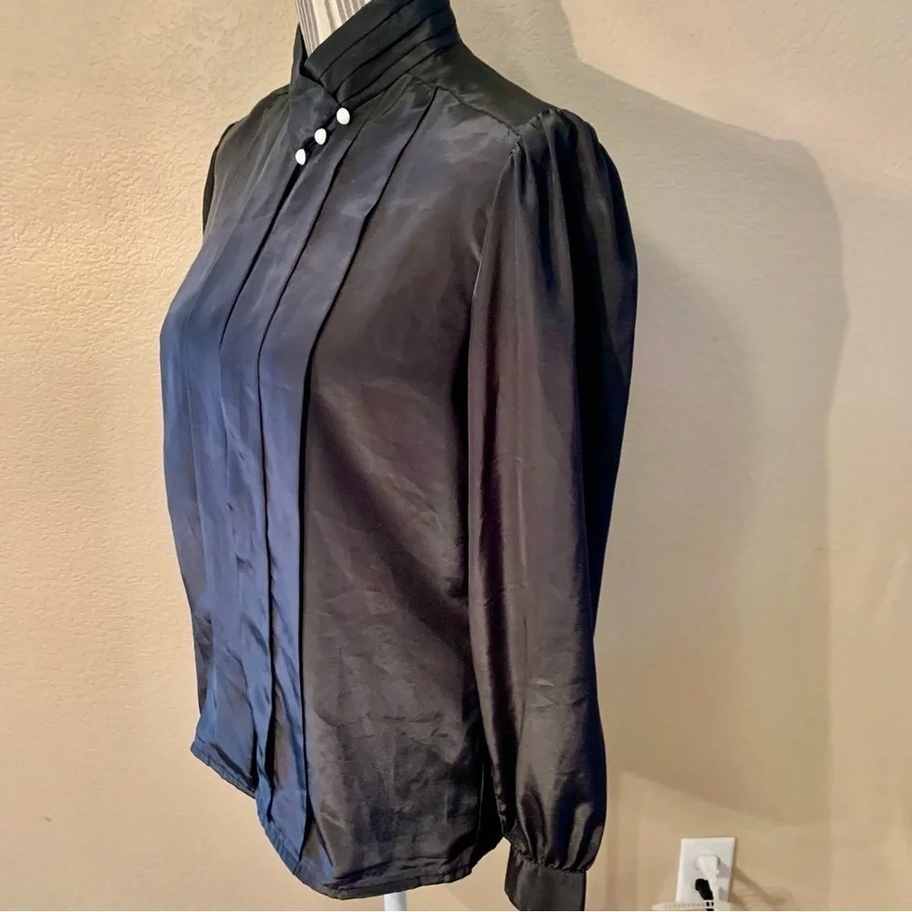 Vintage Blouse Size 8 Susan Hutton Black Satin White Buttons Long Sleeve Classy - Picture 10 of 16